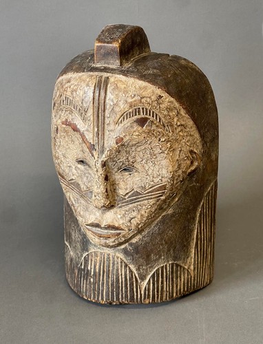 Straordinaria maschera della